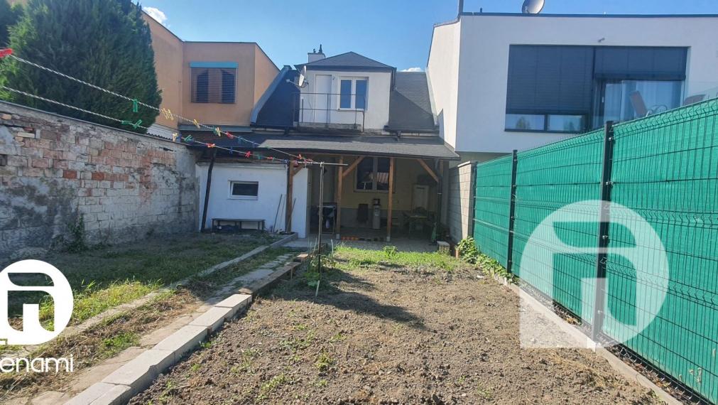 Rodinný dom, Bratislava - Ružinov, Trnávka, 200 m2 užítková, 247 m2 pozemok cena 289 900,-