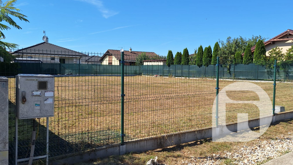 Stavebný pozemok v novej lokalite s ideálnymi rozmermi, 688 m2