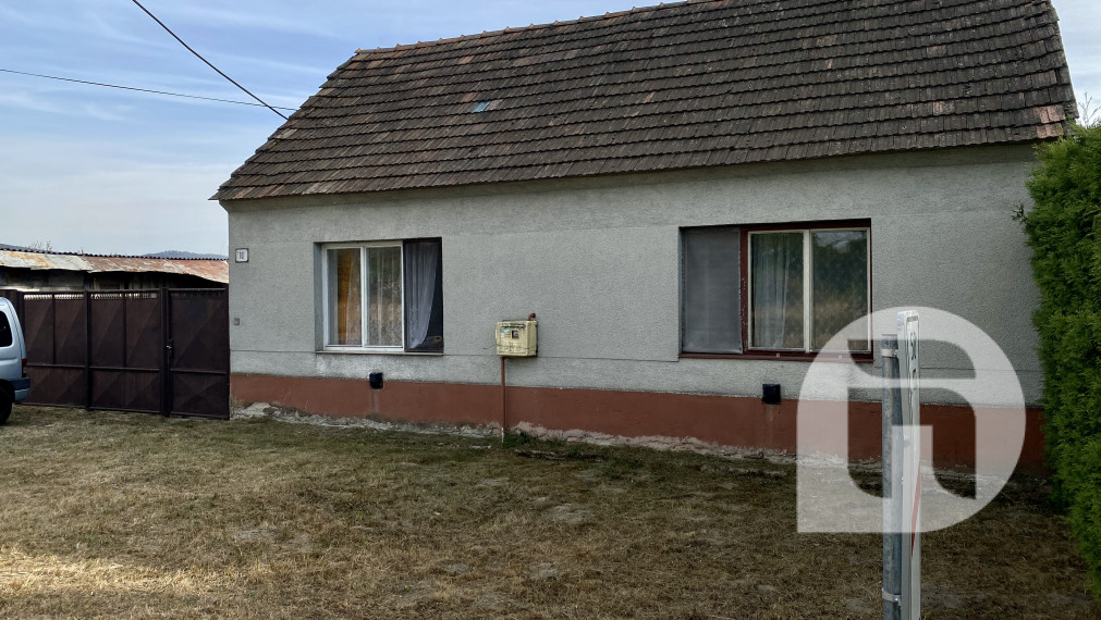 Nová cena - Predaj 4 izbový rodinný dom s pozemkom 2906 m2 v Kuchyni