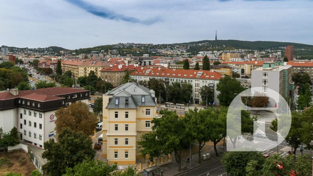 Hľadáme 3-4 izbový byt Ružinov, Nové Mesto pre nášho klienta