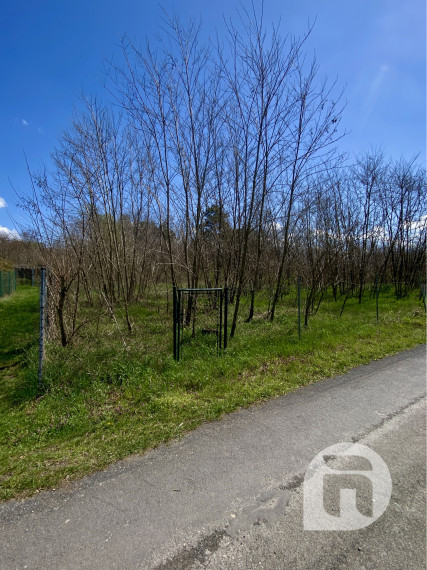 Na predaj pozemok 585 m2 v lokalite Devínske Jazero - Bratislava