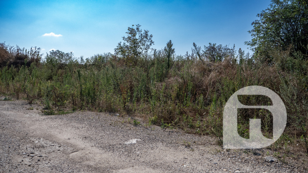 Investičný pozemok v Zálesí