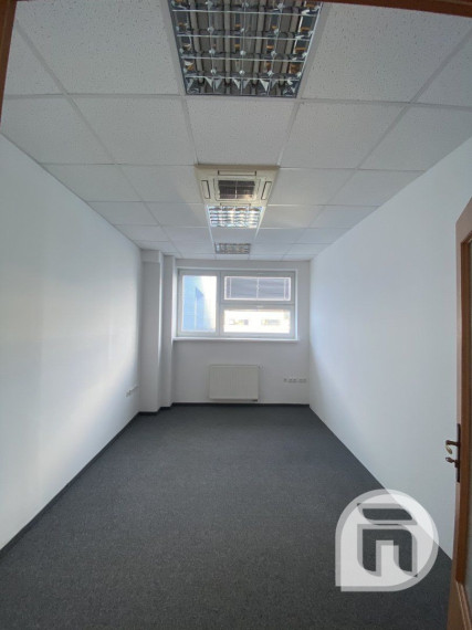 Prenájom kancelárskych priestorov Hraničná 18 Bratislava Ružinov od 9,05€ / m2