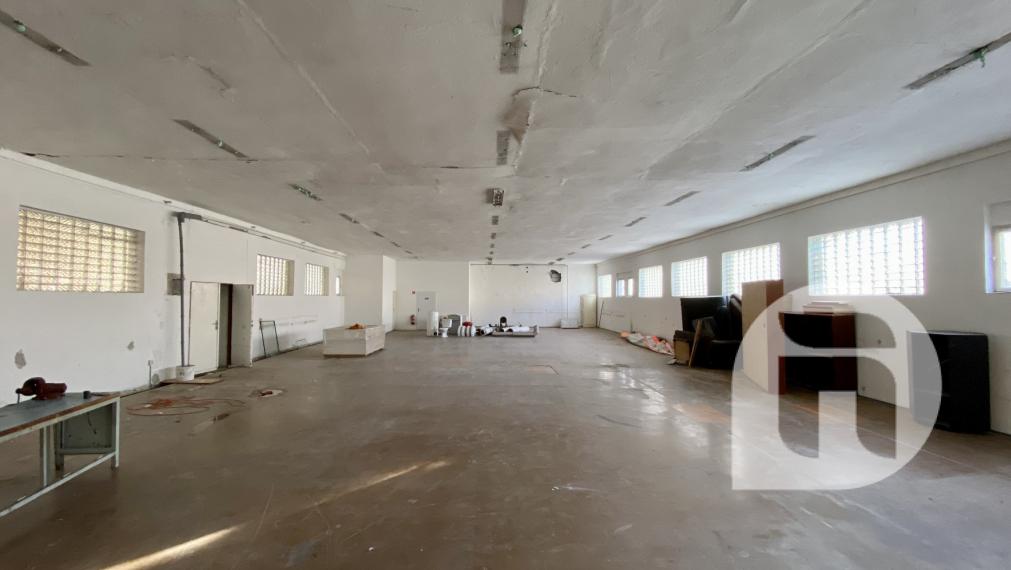 ZNÍŽENIE CENY - Predaj skladových priestorov a zastrešených plôch v lokalite obce Gajary v priemyselnej zóne „Textilka“ len 10 minút od Malaciek