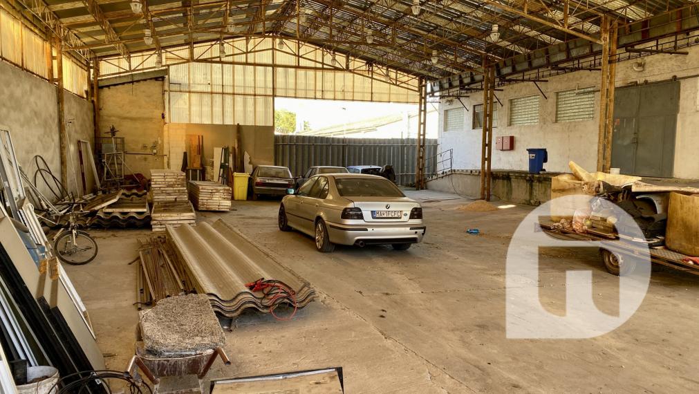 ZNÍŽENIE CENY - Predaj skladových priestorov a zastrešených plôch v lokalite obce Gajary v priemyselnej zóne „Textilka“ len 10 minút od Malaciek