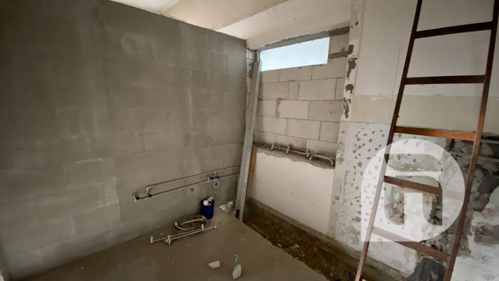 ZNÍŽENIE CENY - Predaj skladových priestorov a zastrešených plôch v lokalite obce Gajary v priemyselnej zóne „Textilka“ len 10 minút od Malaciek