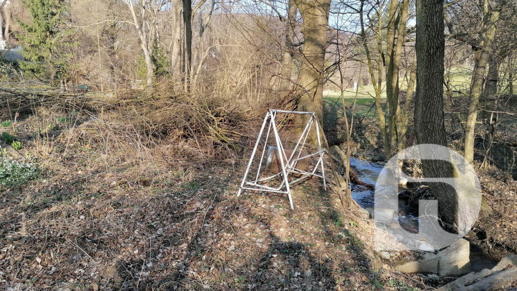 Predaj stavebného pozemku 1583m2 v obci Pernek na Záhorí