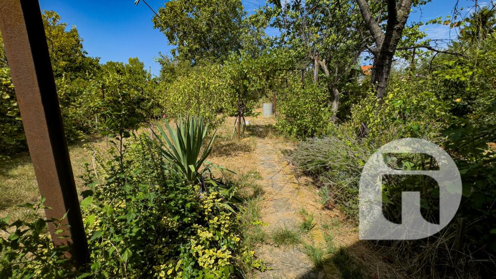 Exkluzívne - Chata so záhradou s dobrou dostupnosťou