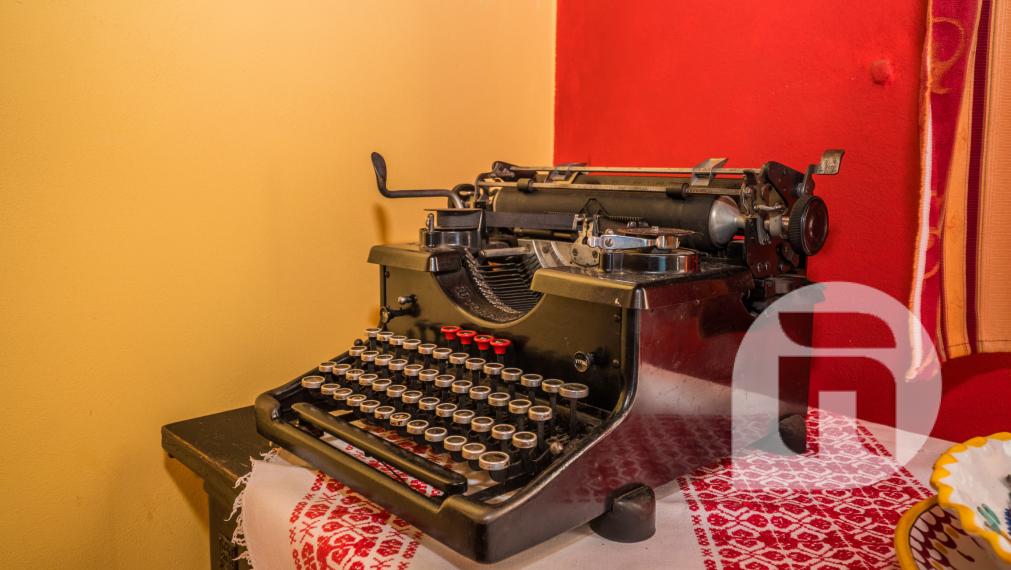 Dom pod lesom s 1 461 m² pozemkom, kde deti majú raj a srnky chodia na dvore