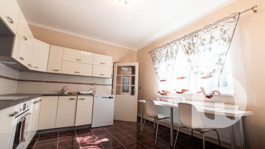 NOVINKA 3.izb RODINNÝ DOM S VEĽKÝM POZEMKOM RAJKA - MAĎARSKO