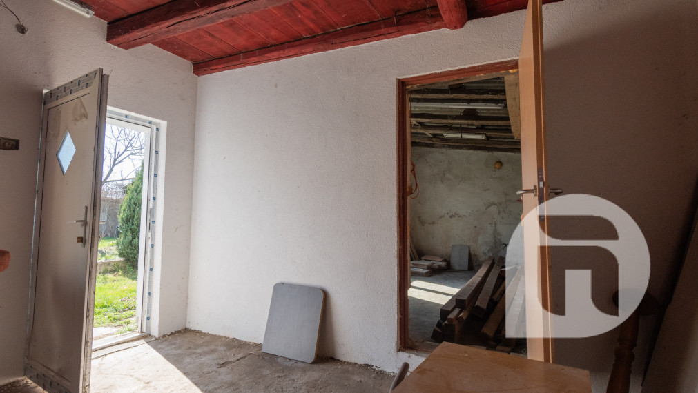 NOVINKA 3.izb RODINNÝ DOM S VEĽKÝM POZEMKOM RAJKA - MAĎARSKO