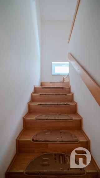 7-izbový dom Vrakuňa – bývanie aj podnikanie v jednom