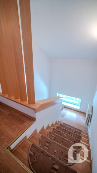 7-izbový dom Vrakuňa – bývanie aj podnikanie v jednom