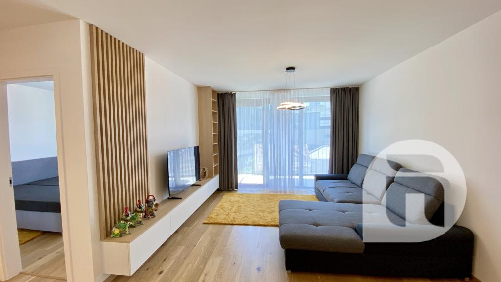 Predstavujeme Vám na #predaj #moderný 2-izbový #byt na Svätoplukovej ulici v mestskej časti Mlynské Nivy - #Bratislava. Byt o výmere 52,35 m2 + 5m2 balkón a pivnicou v osobnom vlastníctve v novostavbe projektu ZWIRN 3.