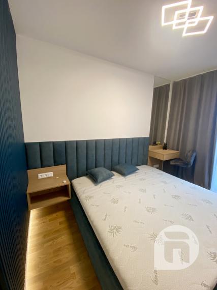 Predaj - moderný 3 - izbový byt na Bottovej ulici v mestskej časti Mlynské Nivy - Bratislava. Byt o výmere 74,6 m2 + 2 balkóny