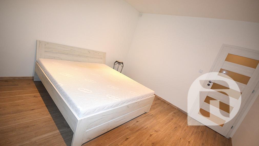 Moderný 4-izbový bungalov na prenájom – novostavba v tichej lokalite Geča, len 8 km od Koší