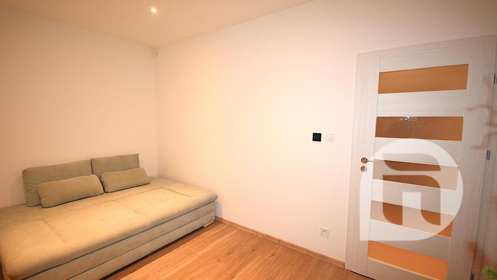 Moderný 4-izbový bungalov na prenájom – novostavba v tichej lokalite Geča, len 8 km od Koší