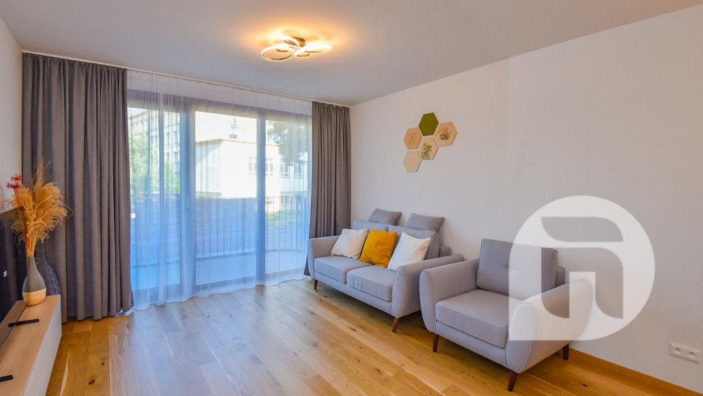 #Predaj 2-izb. bytu s balkónom a zariadením v ZWIRN3 BA Nivy