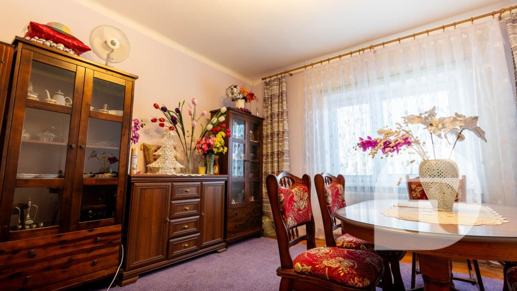 NOVINKA - 3.izb RODINNÝ DOM S VEĽKÝM POZEMKOM RAJKA - MAĎARSKO