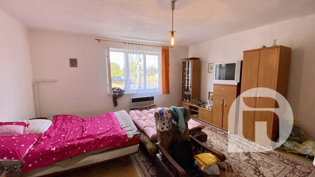 Nová cena - Predaj 4 izbový rodinný dom s pozemkom 2906 m2 v Kuchyni