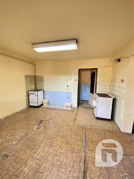 Nová cena - Predaj 4 izbový rodinný dom s pozemkom 2906 m2 v Kuchyni