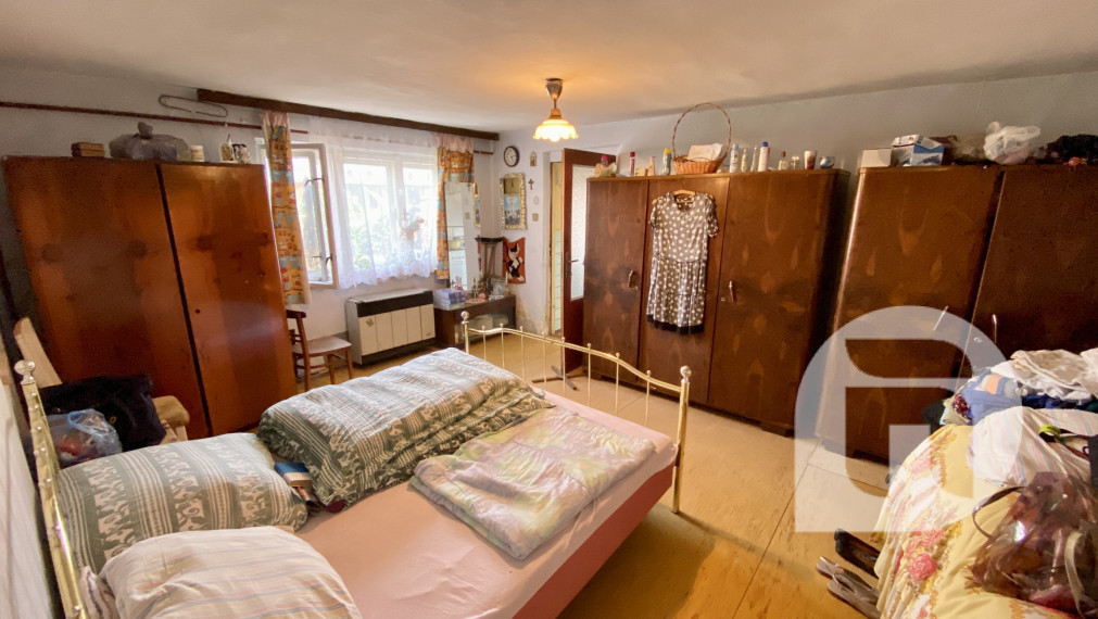 Nová cena - Predaj 4 izbový rodinný dom s pozemkom 2906 m2 v Kuchyni