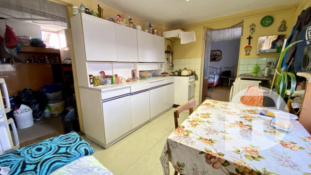 Nová cena - Predaj 4 izbový rodinný dom s pozemkom 2906 m2 v Kuchyni