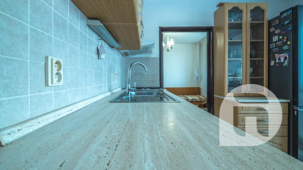 Svetlý 3-izbový byt s loggiou, 12/12 poschodie, Senec – Jesenského