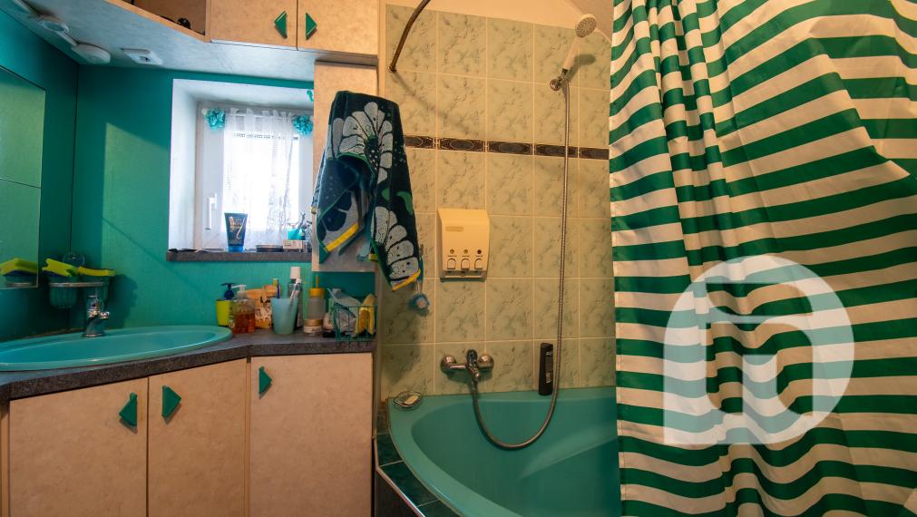 Znížená cena Predaj 4 izb. rodinný dom - Devínska Nová Ves, Bratislava