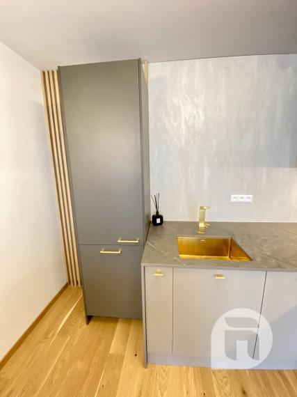 #Predaj moderného 2 izbového bytu v novostavbe ZWIRN3 + balkón + komplet zariadenie