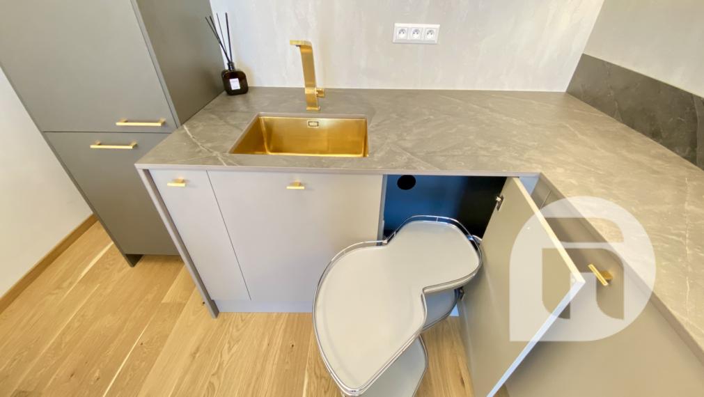 #Predaj moderného 2 izbového bytu v novostavbe ZWIRN3 + balkón + komplet zariadenie