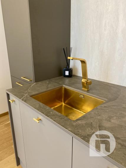 #Predaj moderného 2 izbového bytu v novostavbe ZWIRN3 + balkón + komplet zariadenie