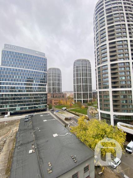 #Predaj #moderný 3 - izbový #byt na Bottovej ulici v mestskej časti Mlynské Nivy - #Bratislava. Byt o výmere 74,6 m2 + 2 balkóny o výmerách 2,63 m2 v OS v novostavbe METROPOLIS – centrum Downtownu