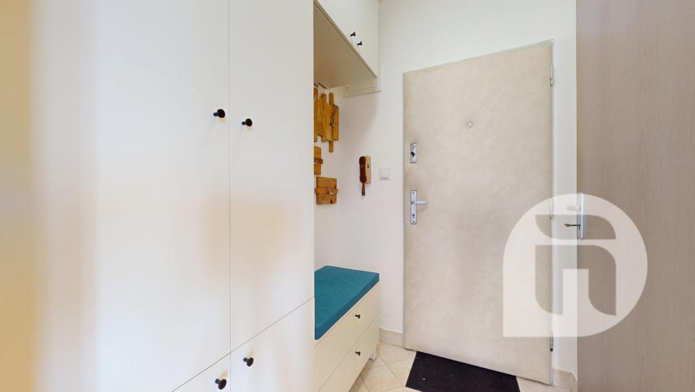 Skvelý a atraktívny 2 izbový byt, Štefana Králika, Devínska Nová Ves *** BÝVAJTE V BEZPROSTREDNEJ BLÍZKOSTI LESA ***