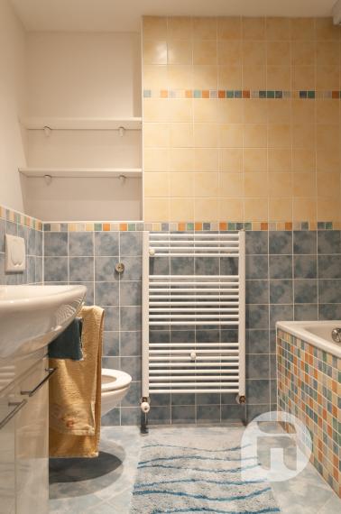 Prenájom slnečného dvojizbového bytu s balkónom na Dlhej ulici v Stupave