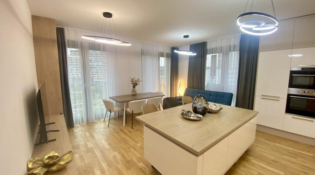 #Predaj #moderný 3 - izbový #byt na Bottovej ulici v mestskej časti Mlynské Nivy - #Bratislava. Byt o výmere 74,6 m2 + 2 balkóny o výmerách 2,63 m2 v OS v novostavbe METROPOLIS – centrum Downtownu