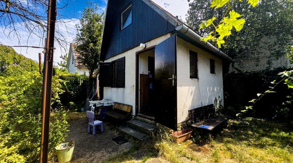 Exkluzívne - Chata so záhradou s dobrou dostupnosťou