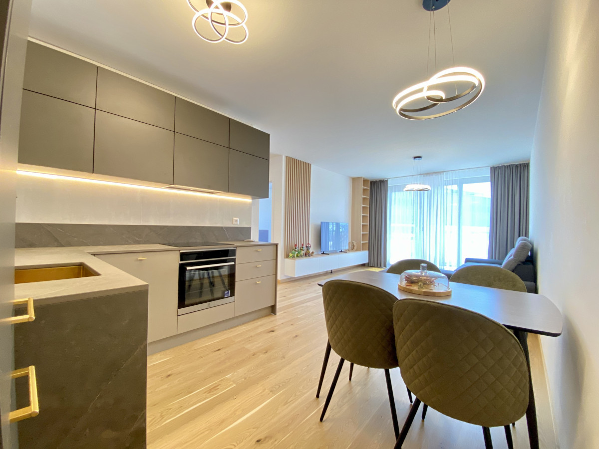 Predaj moderného 2 izbového bytu v novostavbe ZWIRN3 + balkón + komplet zariadenie