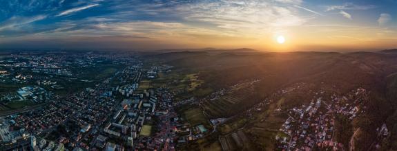 Hľadáme 3–4 izbový byt v Rači alebo Krasňanoch (80 m²+, do 450 000 €)