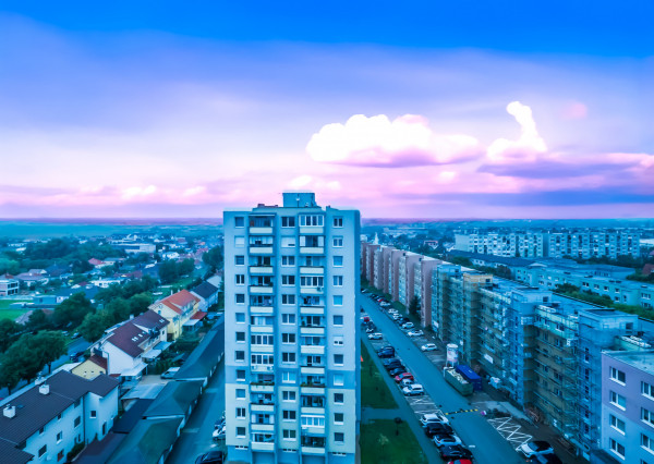 Svetlý 3-izbový byt s loggiou, 12/12 poschodie, Senec – Jesenského