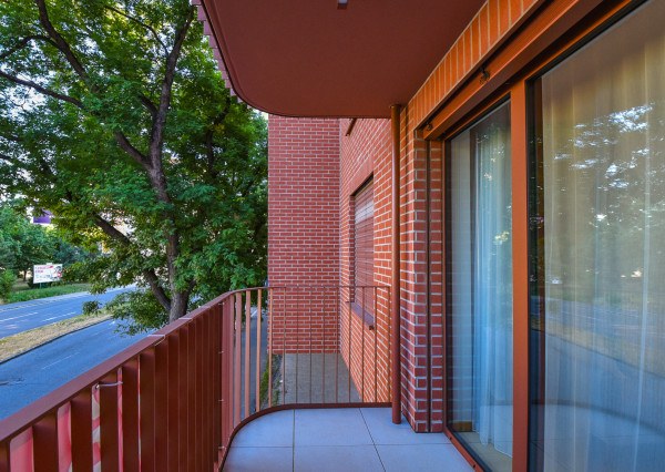 #Predaj 2-izb. bytu s balkónom a zariadením v ZWIRN3 BA Nivy