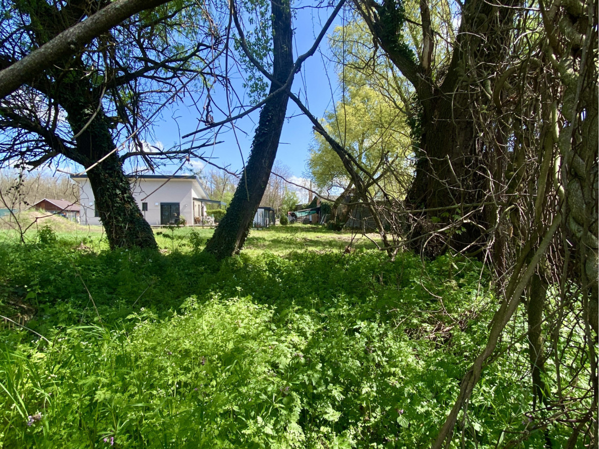 Predaj pozemku 790m2 v lokalite Devínske Jazero - Bratislava 4