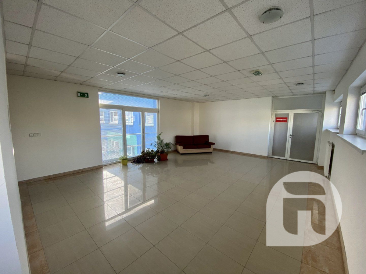 Prenájom kancelárskych priestorov Hraničná 18 Bratislava Ružinov od 9,05€ / m2 2