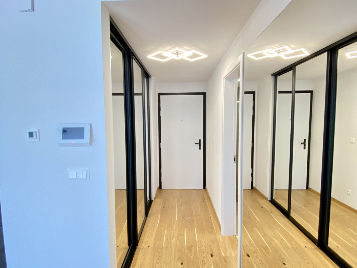 Predaj moderného 2 izbového bytu v novostavbe ZWIRN3 + balkón + komplet zariadenie 5
